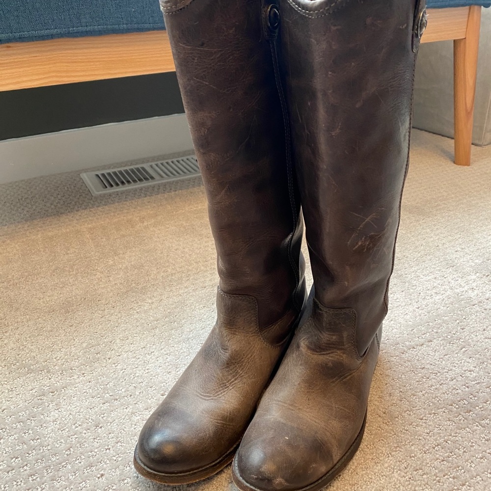 Gently worn FRYE distressed gray/brown boots